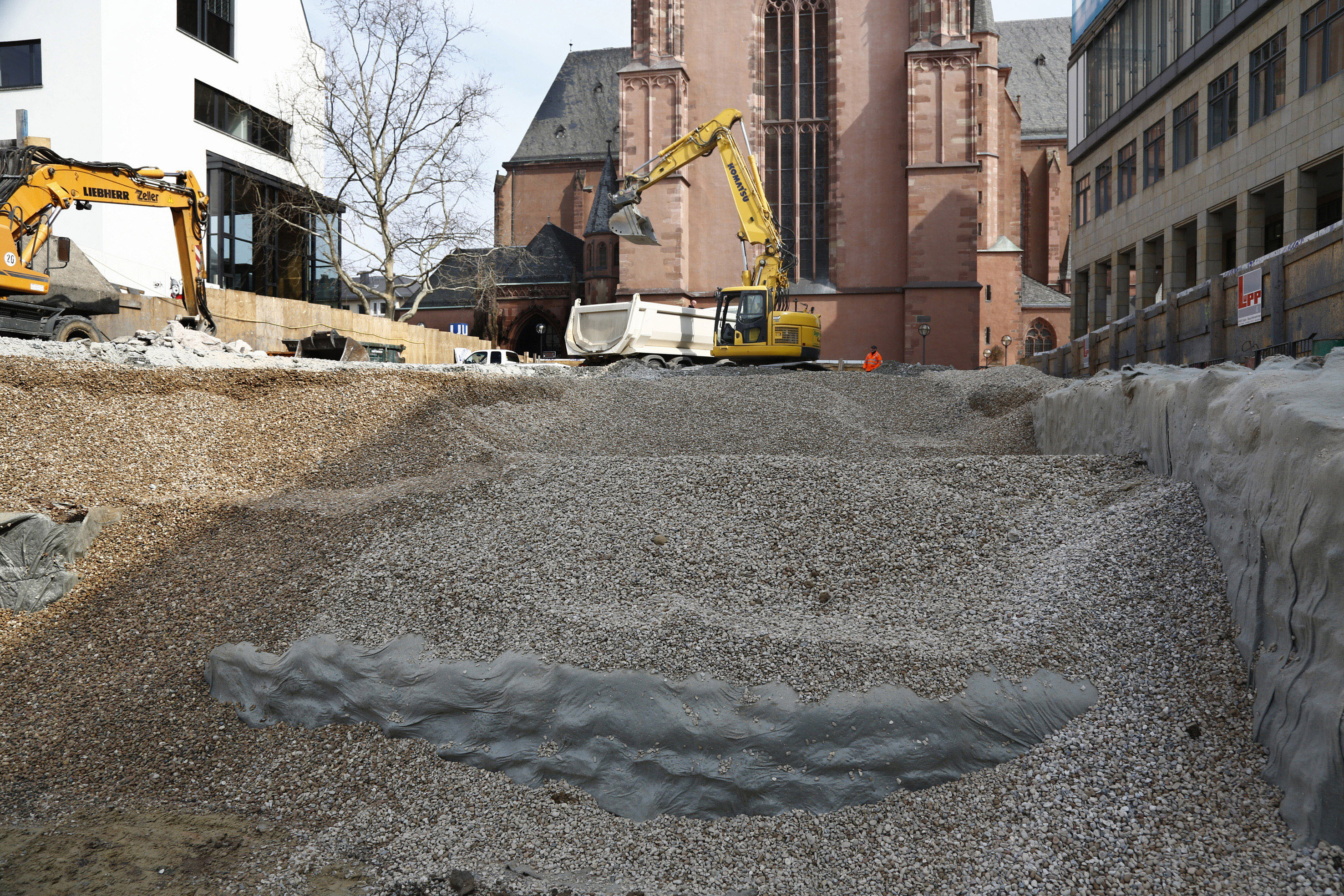 DomRömer-Quartier: Rückbau Schutzschicht Archäologischer Garten