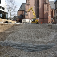 DomRömer-Quartier: Rückbau Schutzschicht Archäologischer Garten